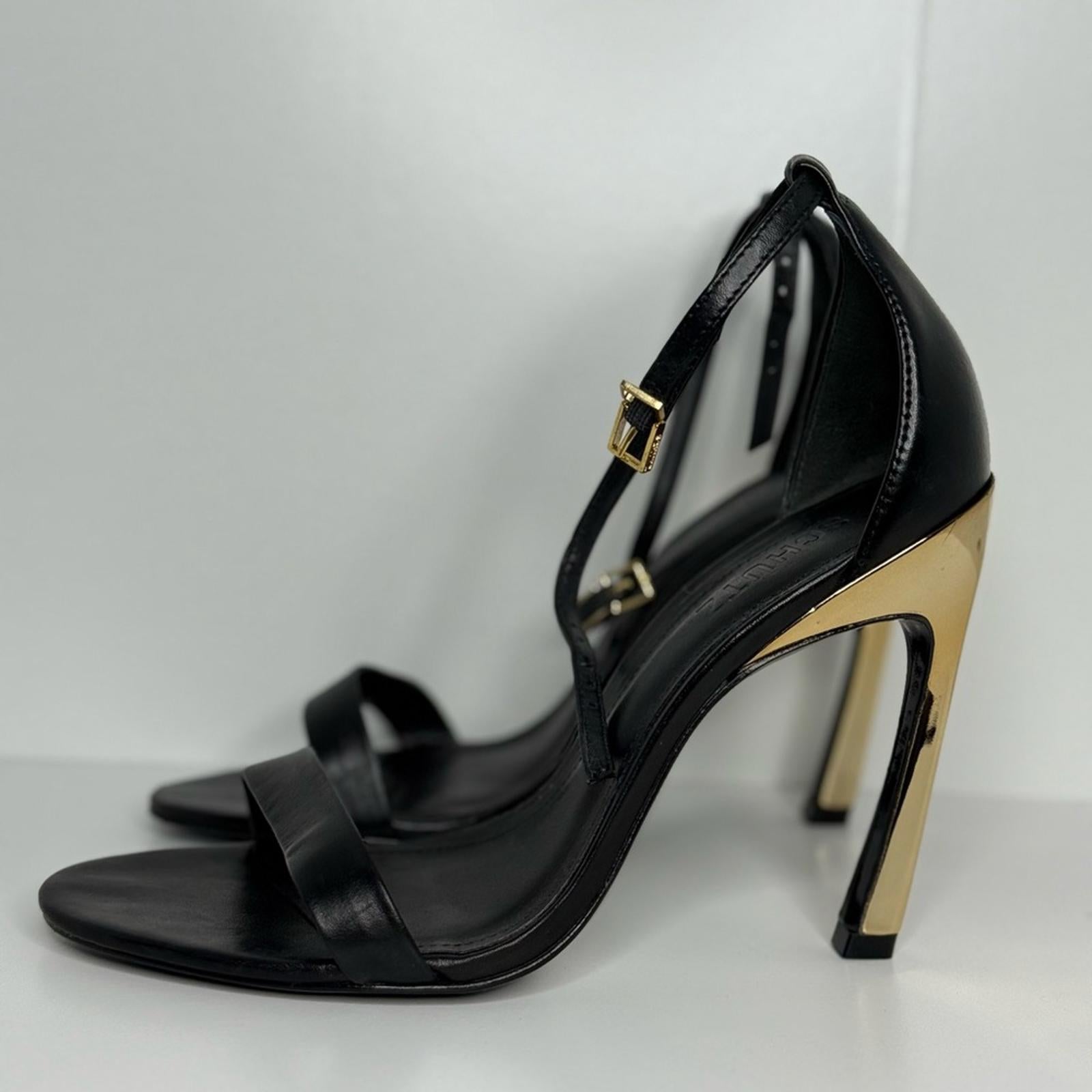 Schutz Cadey Lee Curve Sandals