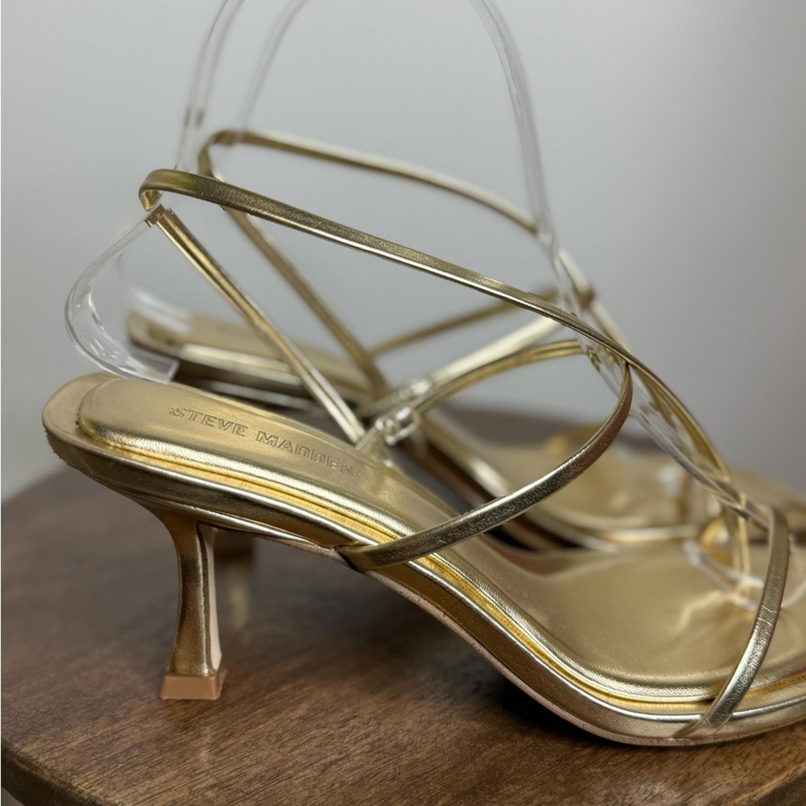 Steve Madden Locke Heel