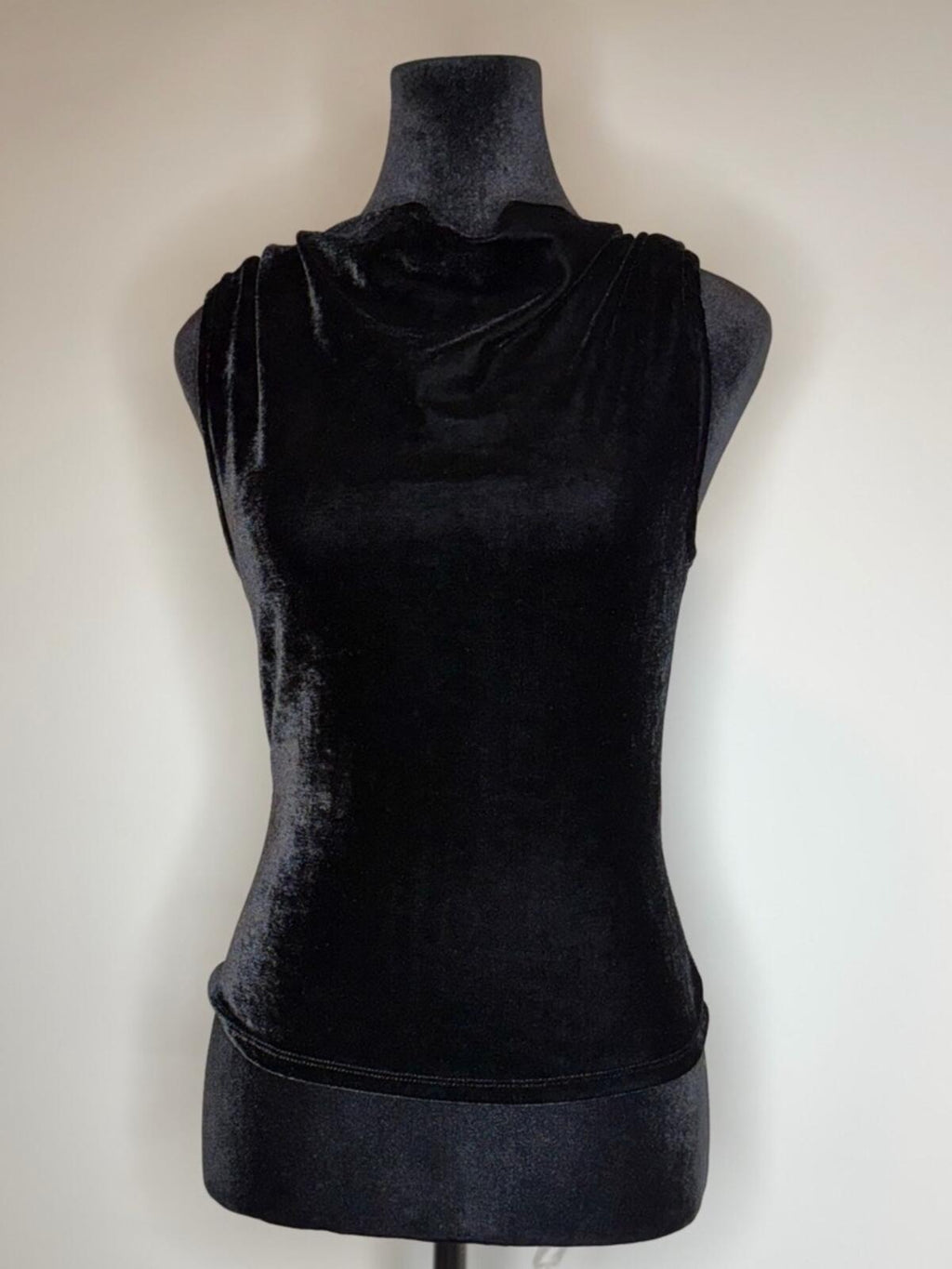 Lovers And Friends Lainey Velvet Top