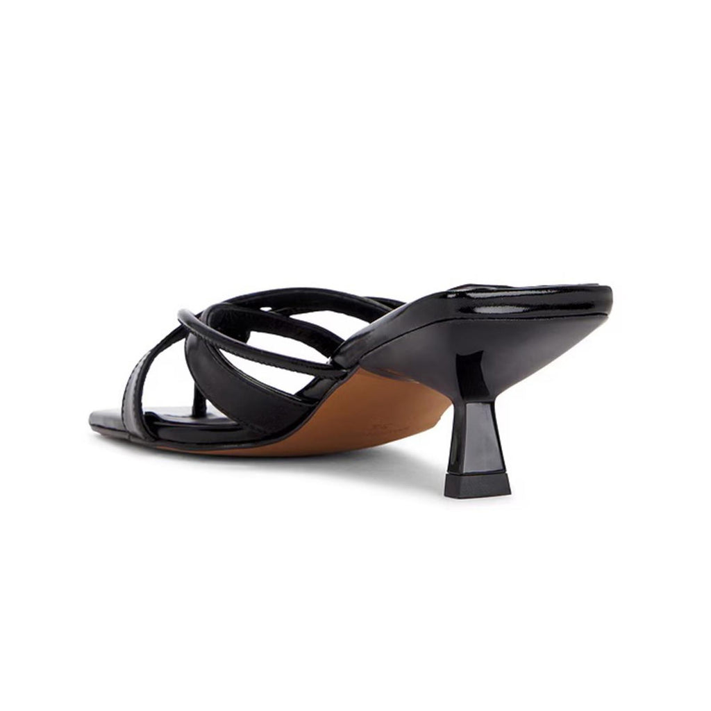 Intentionally Blank Eli Sandal