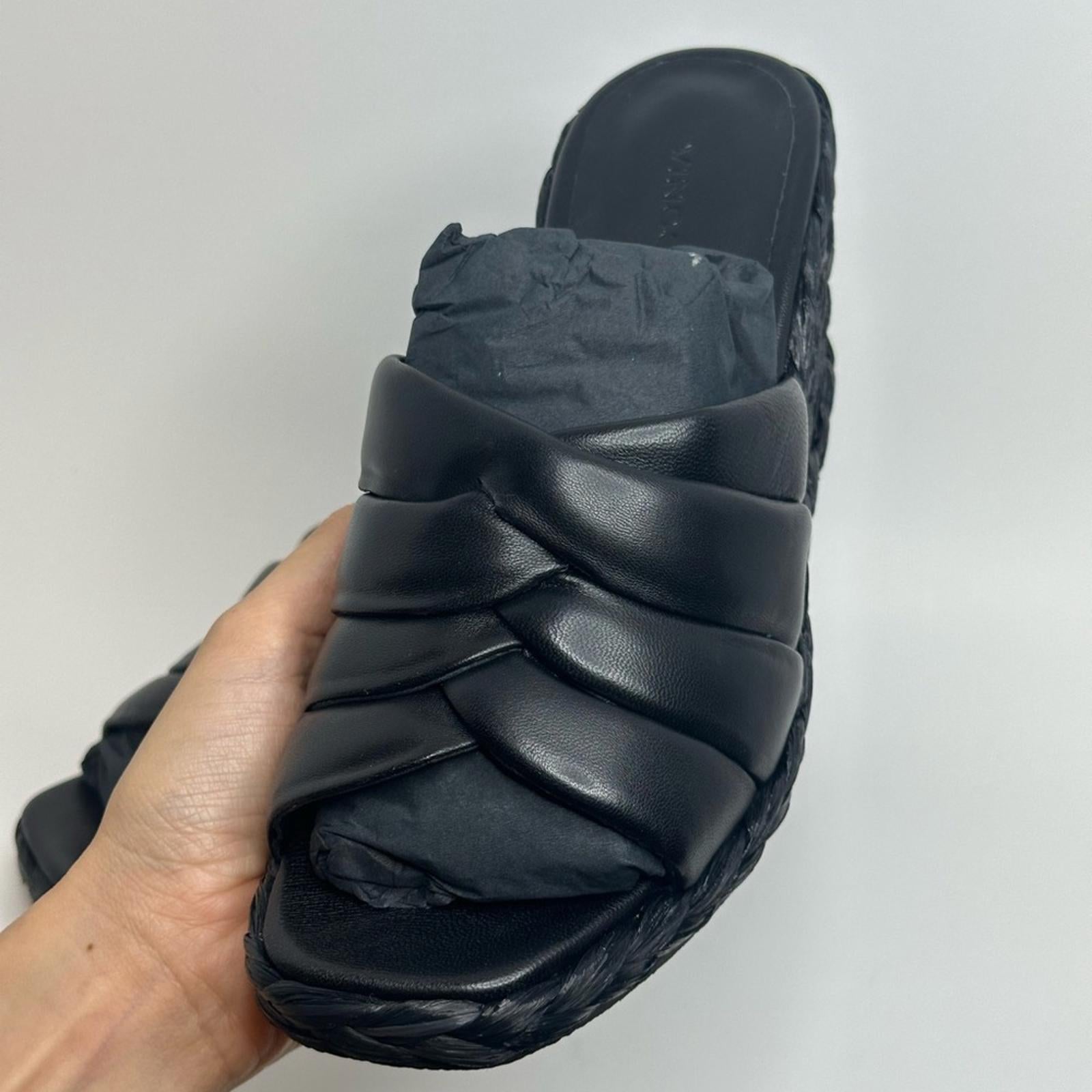 Vince Gilian Sandal