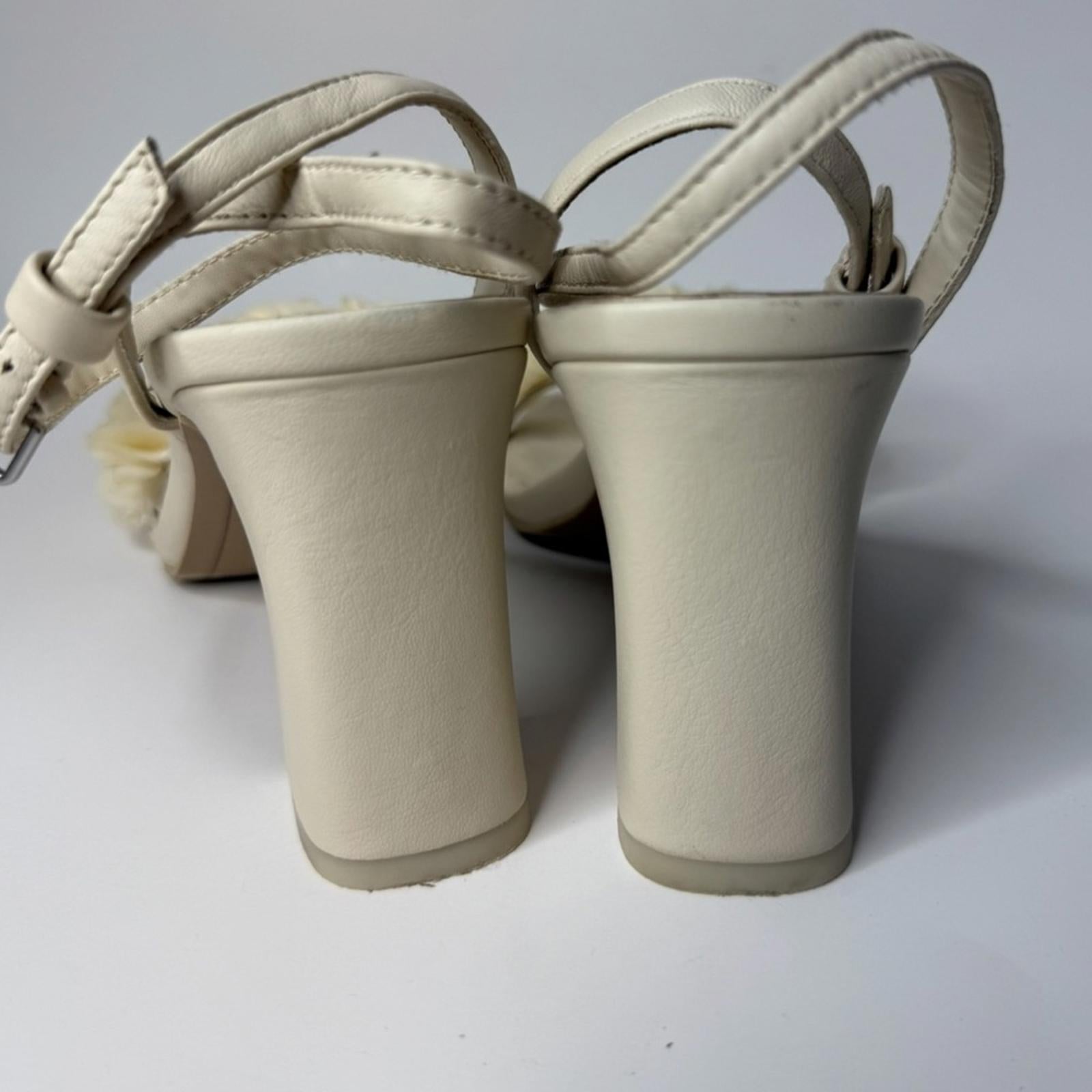 Dolce Vita Ieasha Sandals