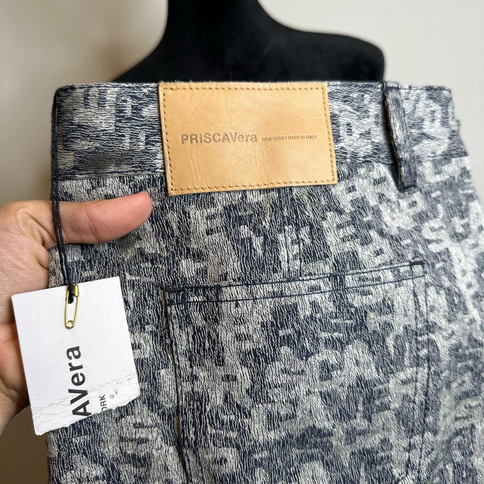 PriscaVera Jacquard Cocoon Leg