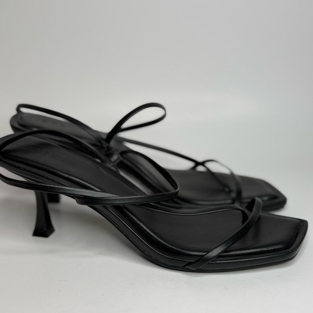 Steve Madden Locke Heel