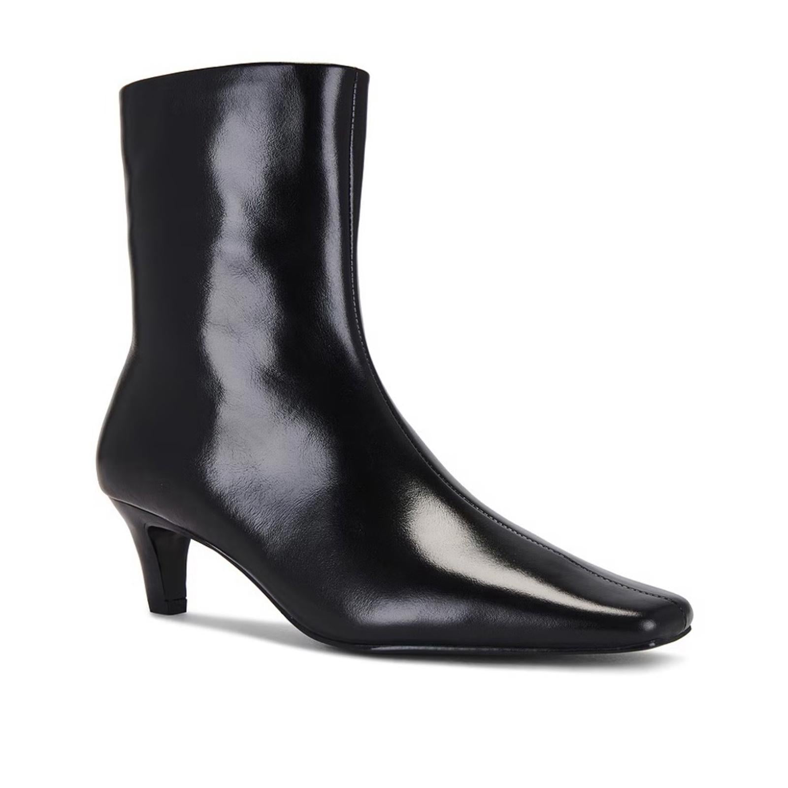 Raye Lauren Boots