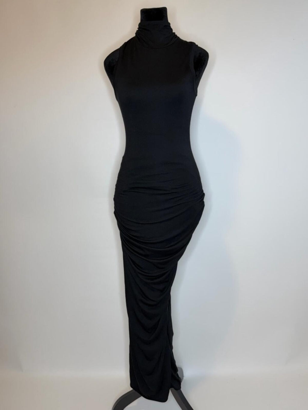 Eterne Harlow Soft Jersey Maxi Dress