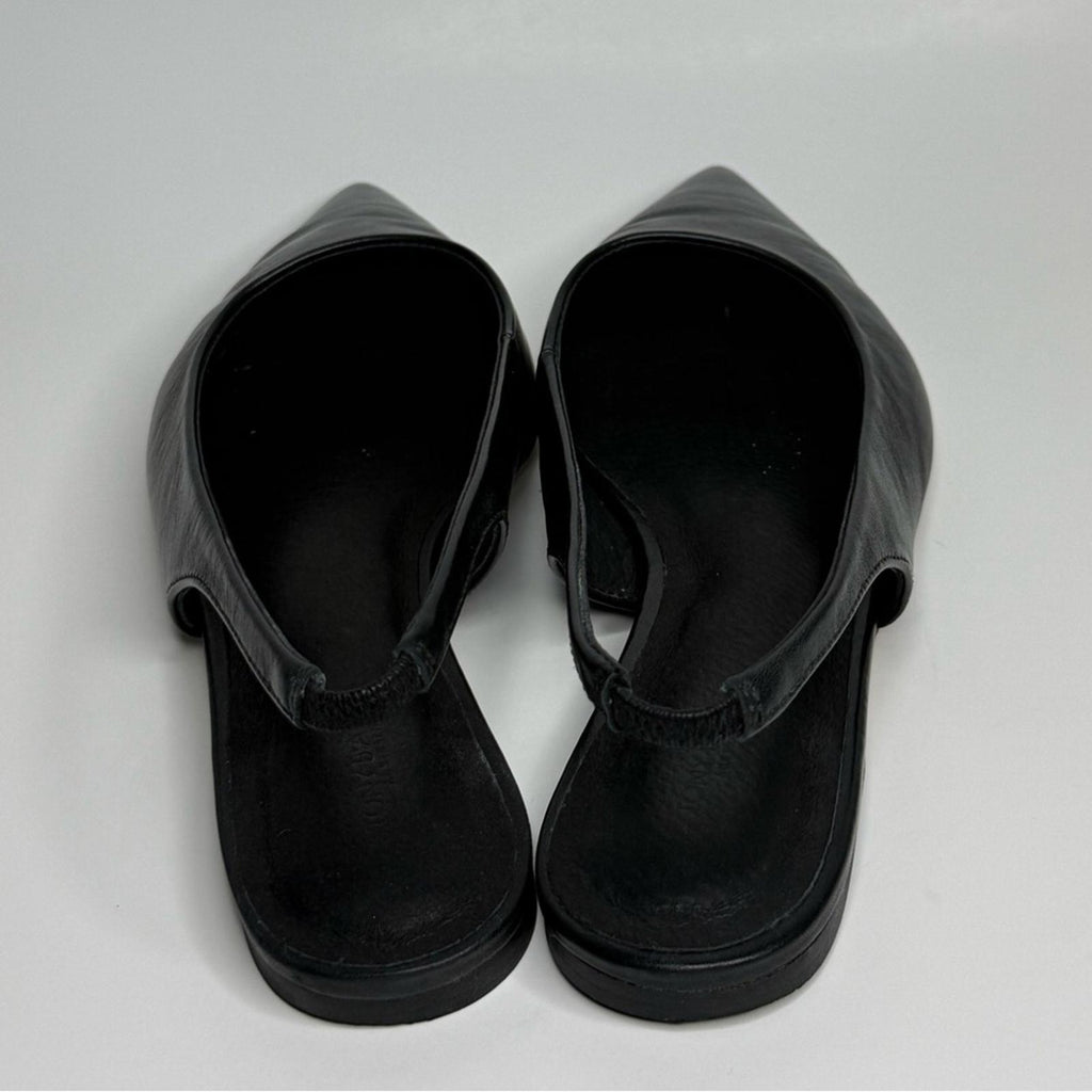 Tony Bianco Javier Flat