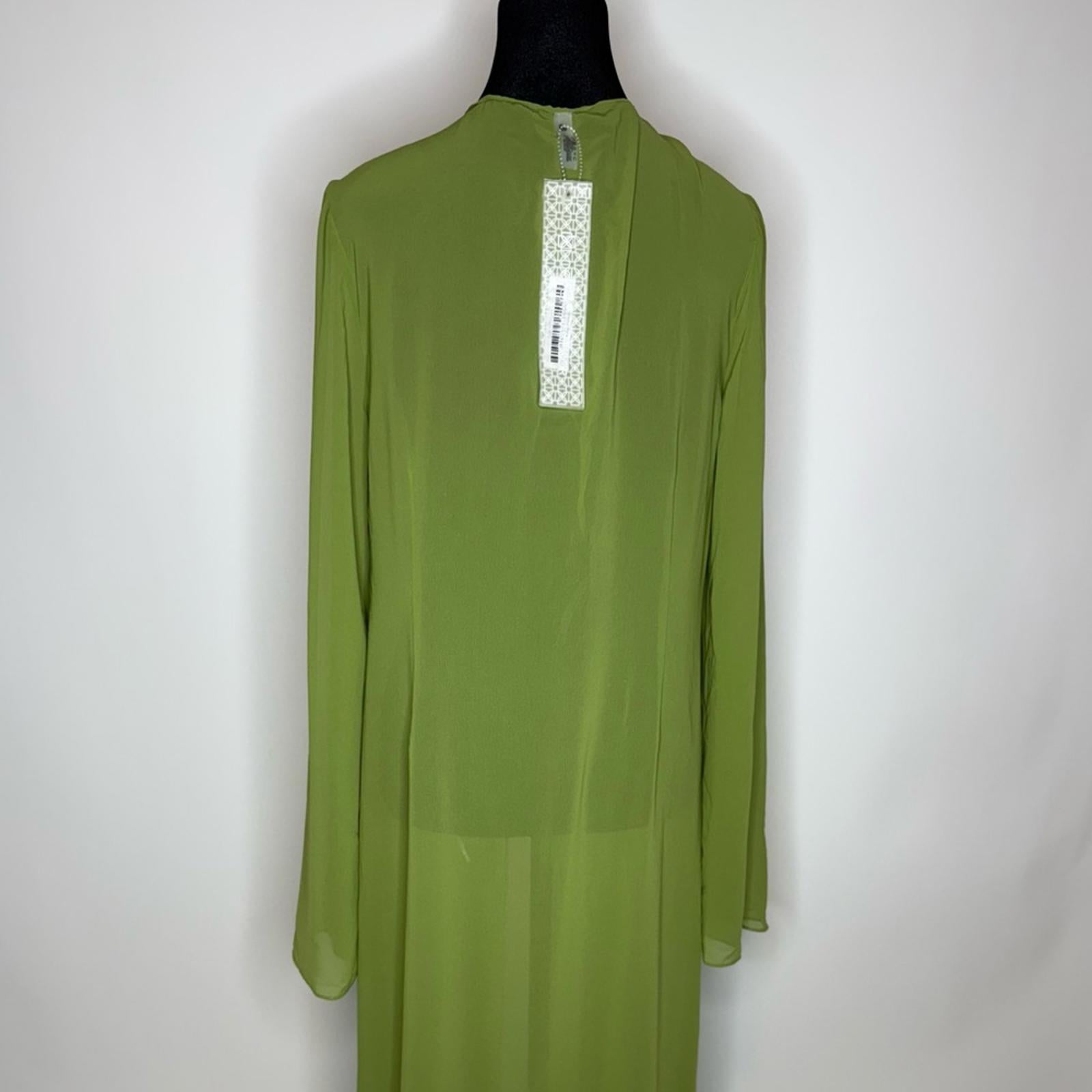 Devon Windsor Penny Robe