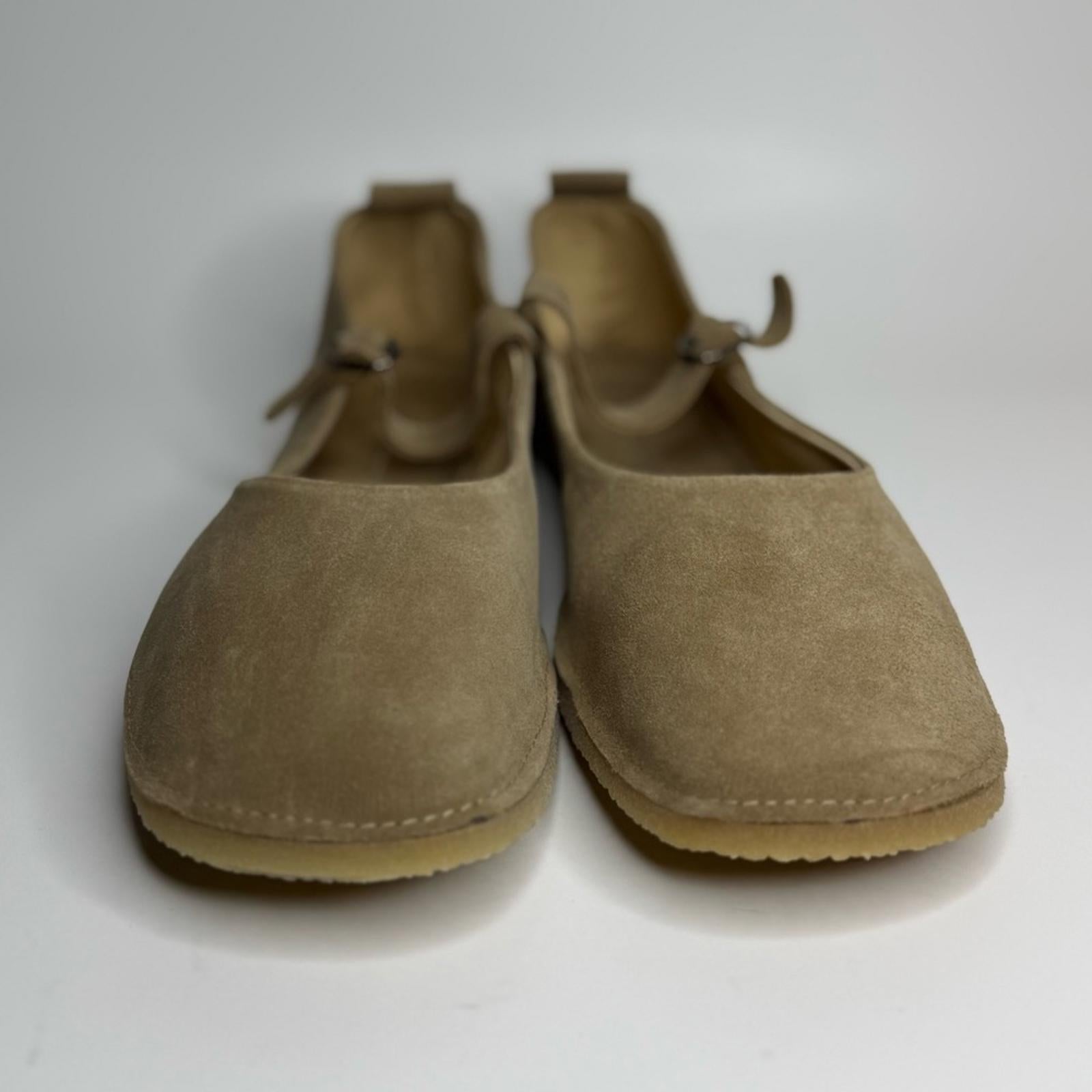 Intentionally Blank Nicolette Flat