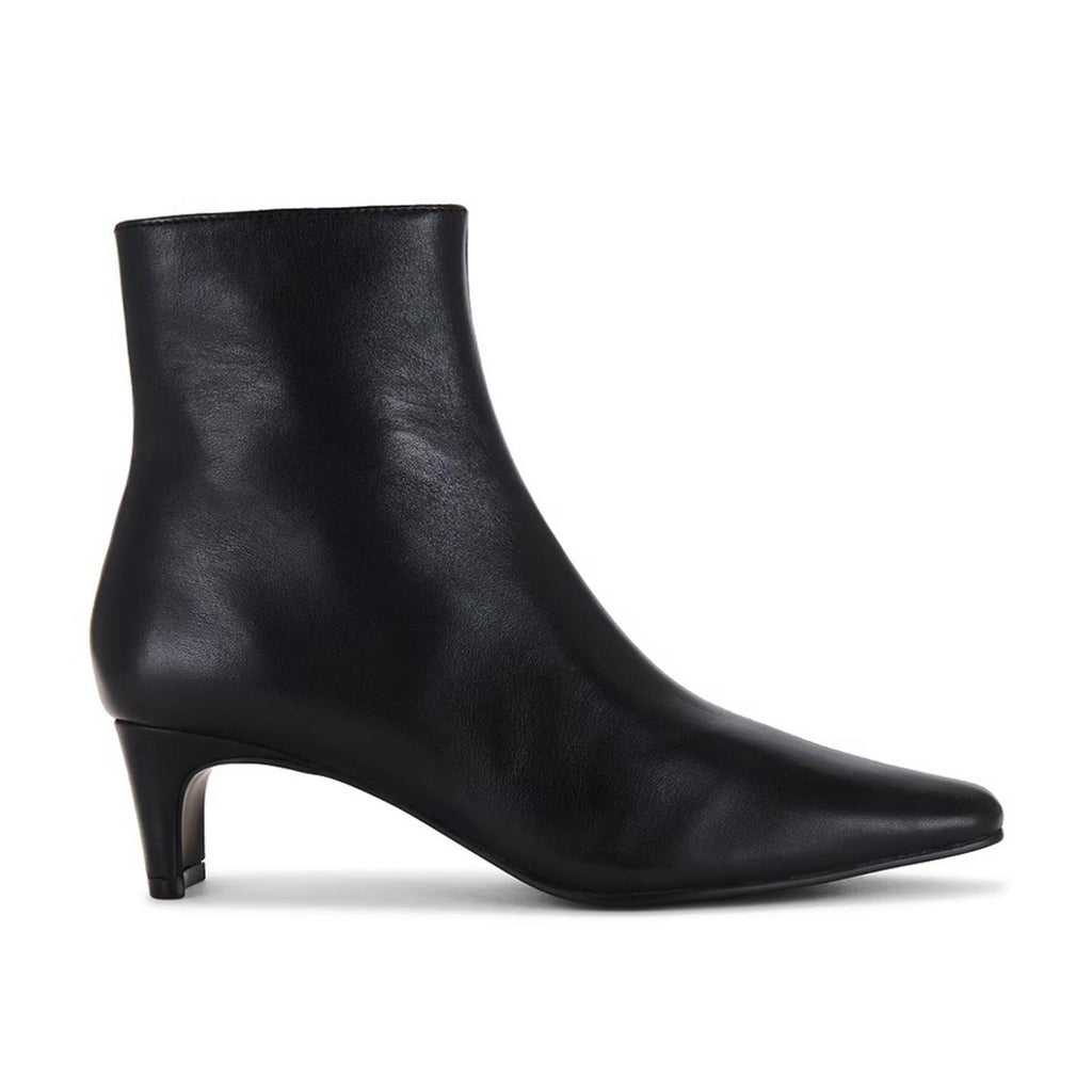 Steve Madden Delvie Boots