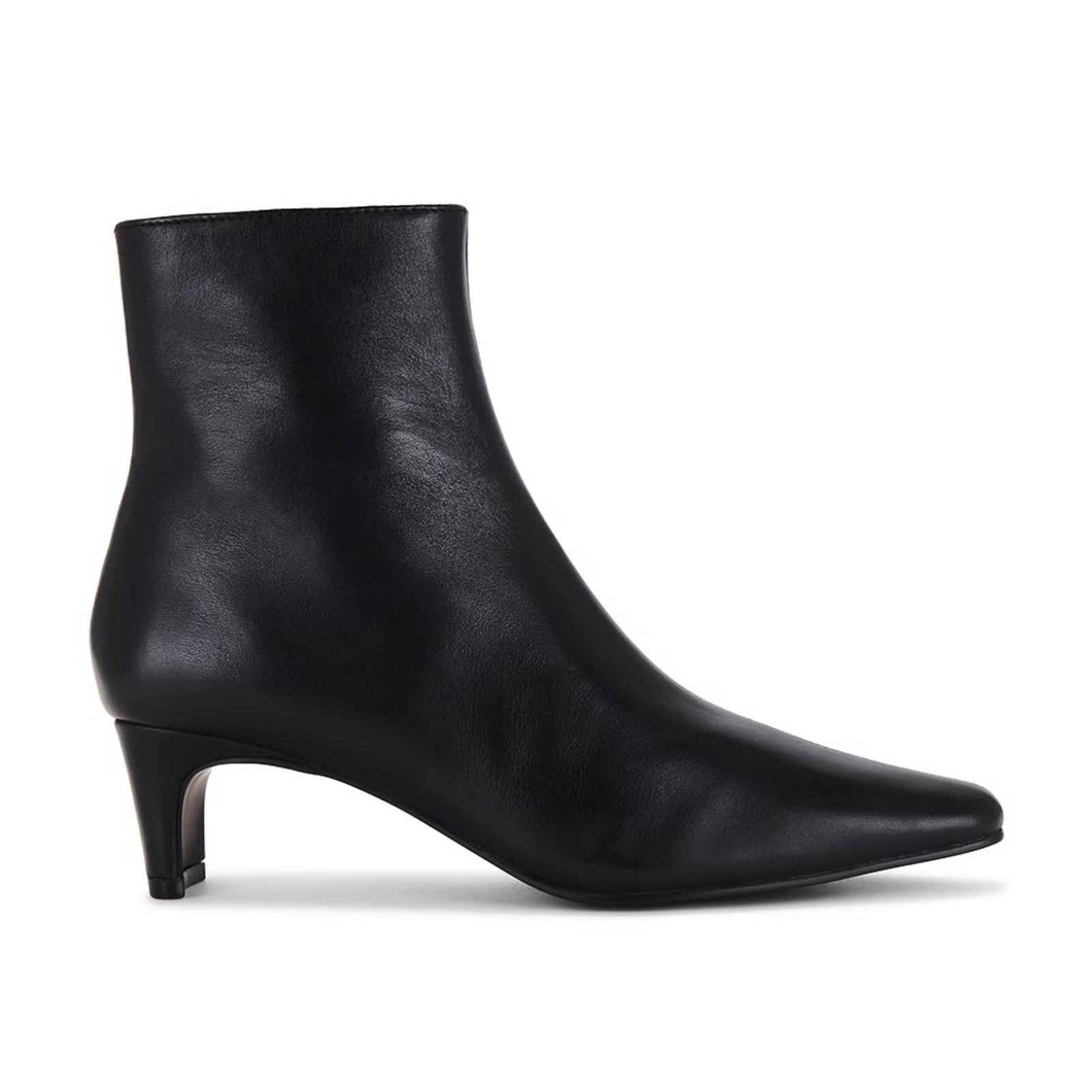 Steve Madden Delvie Boots