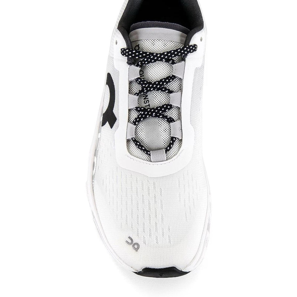 On Cloudmonster Sneakers