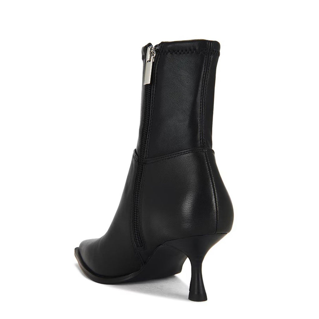 Steve Madden Stasia Boot