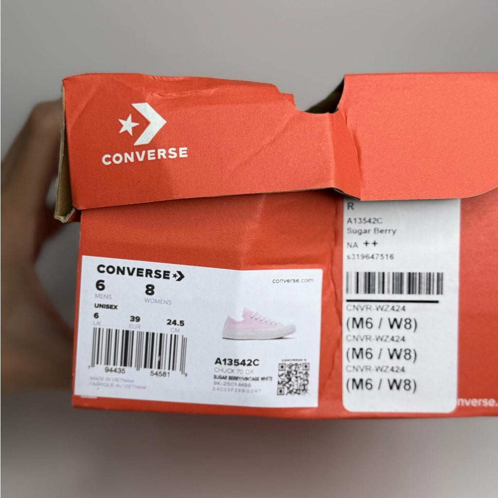 Converse Chuck 70 Embroidered Sneaker