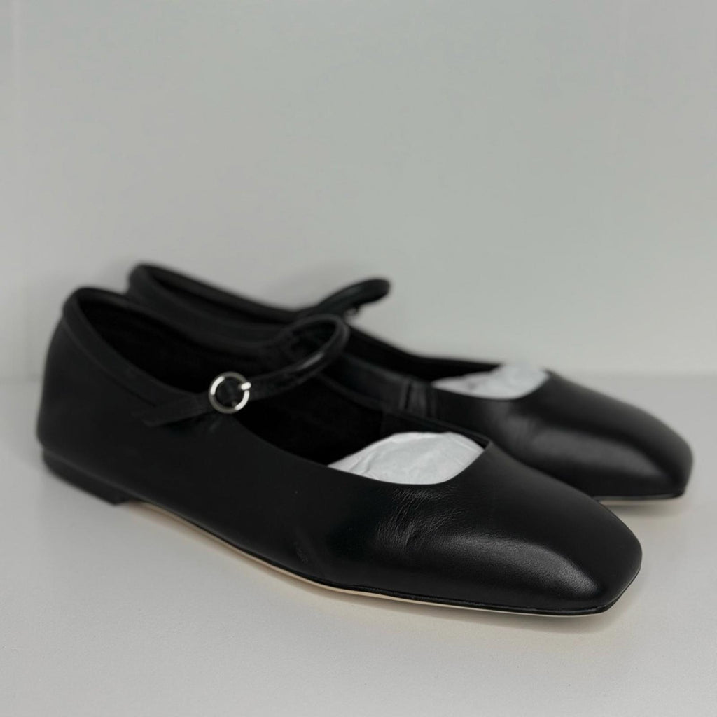 Tony Bianco Bambi Flats