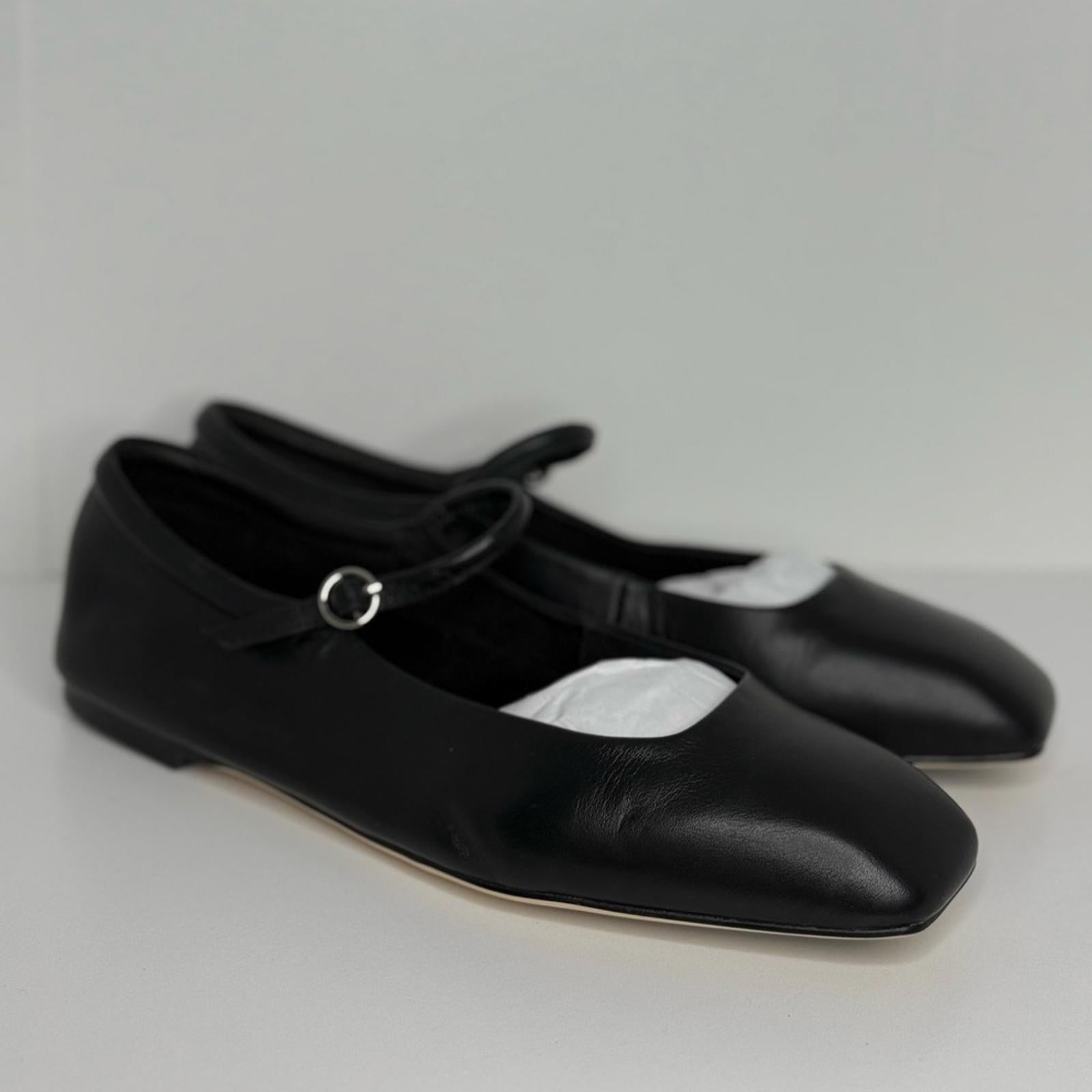 Tony Bianco Bambi Flats