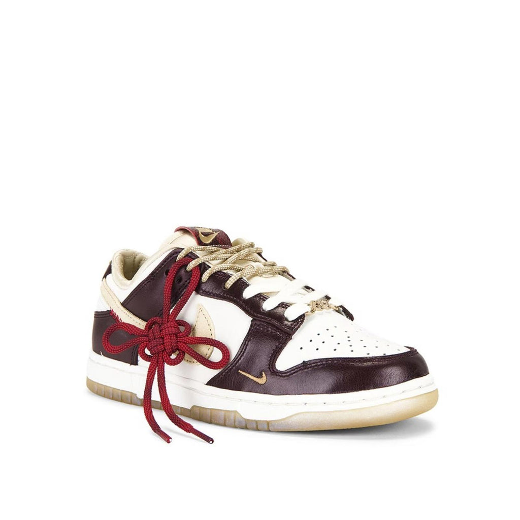 Nike Dunk Low LX Sneaker