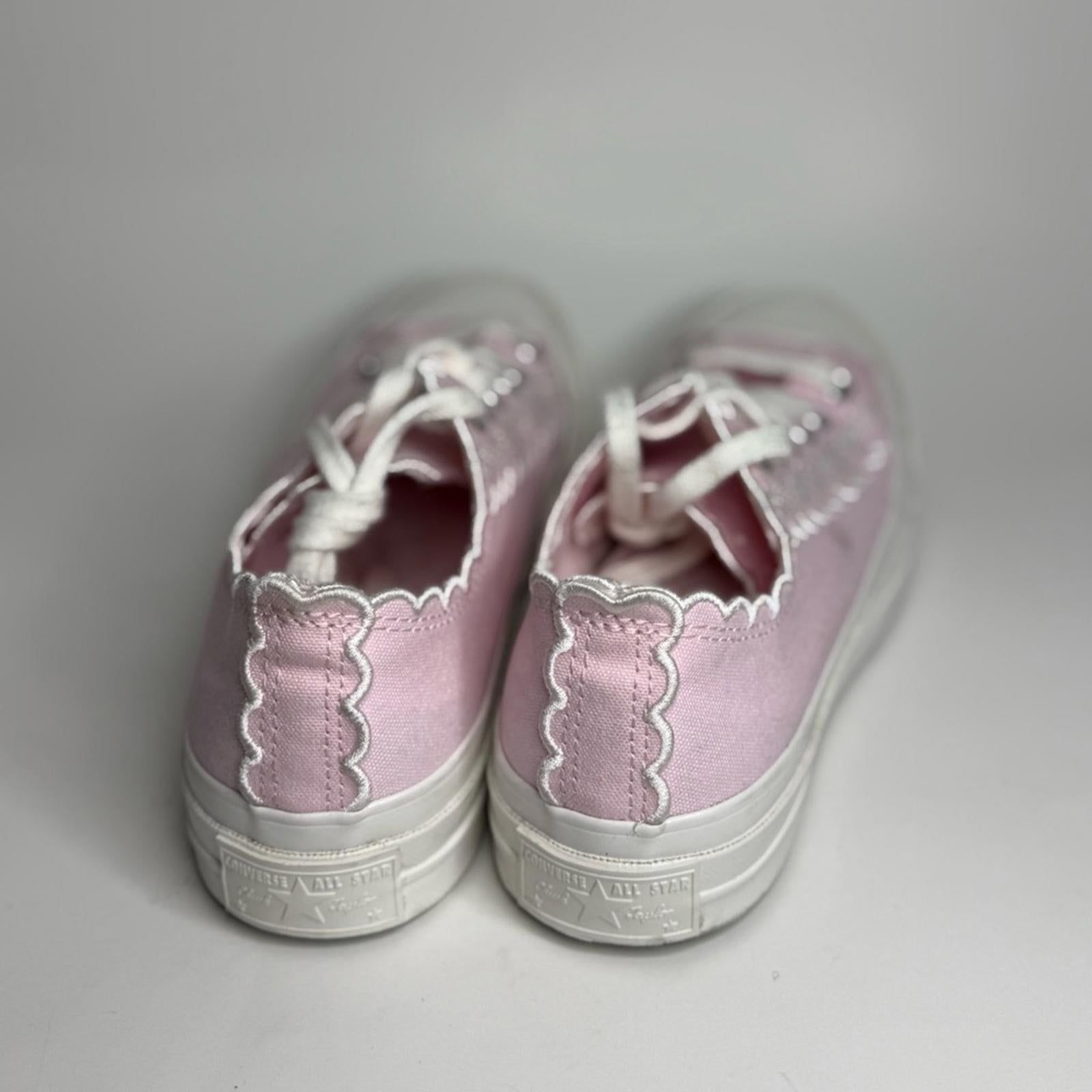 Converse Chuck 70 Embroidered Sneaker