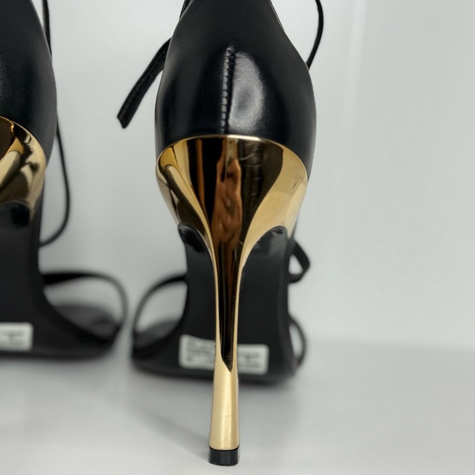 Schutz Cadey Lee Curve Sandals