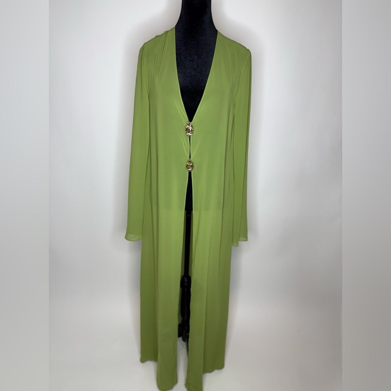 Devon Windsor Penny Robe