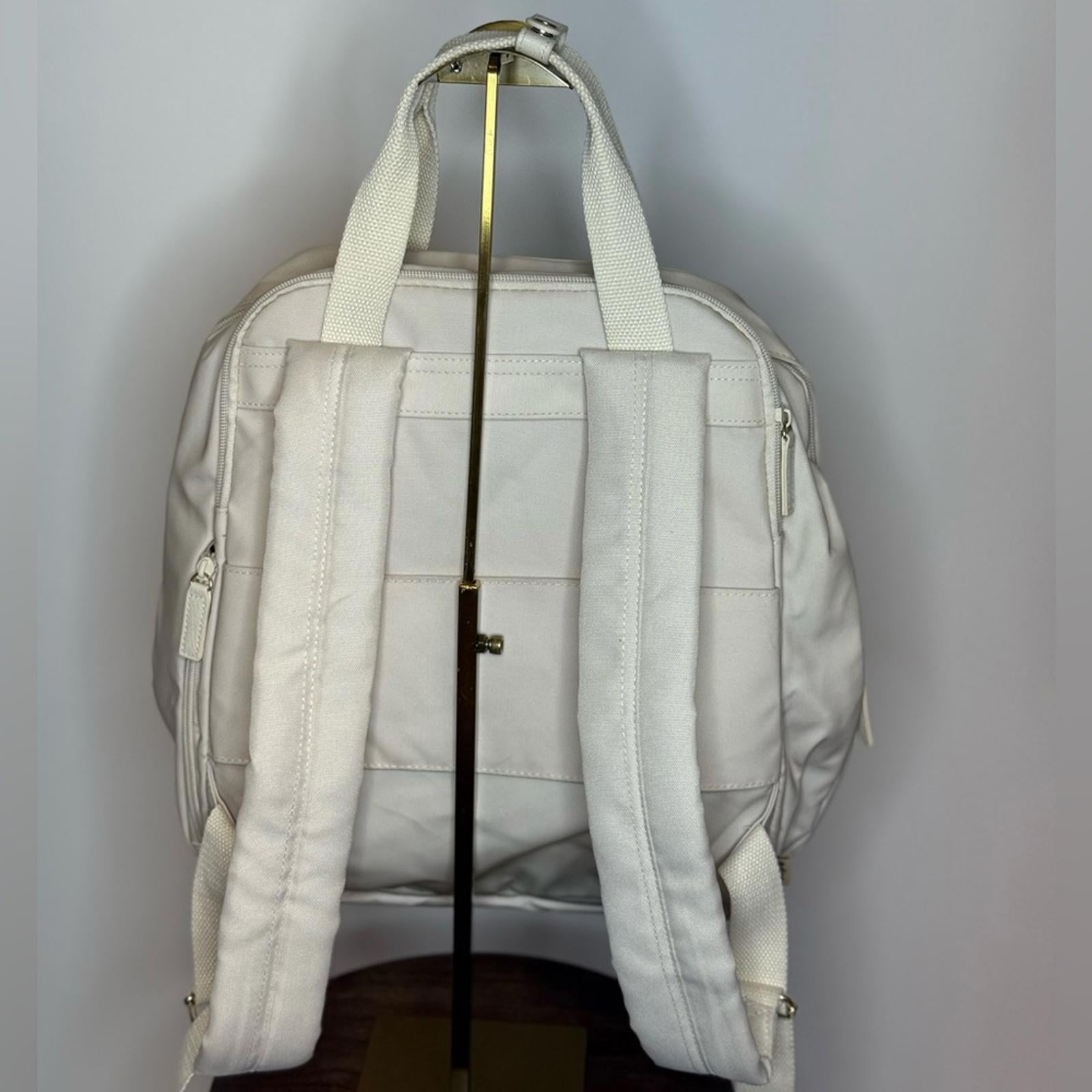 BEIS The Expandable Backpack