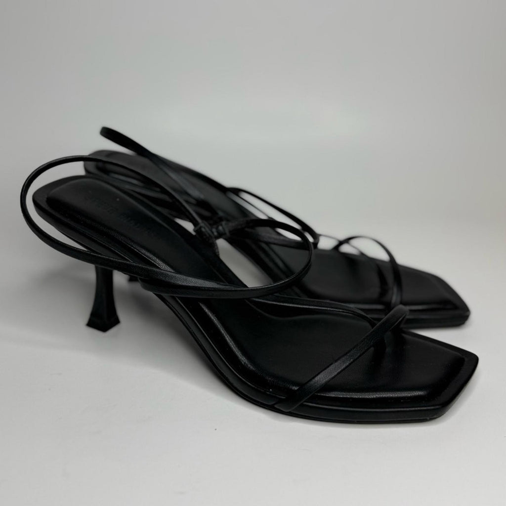 Steve Madden Locke Heel