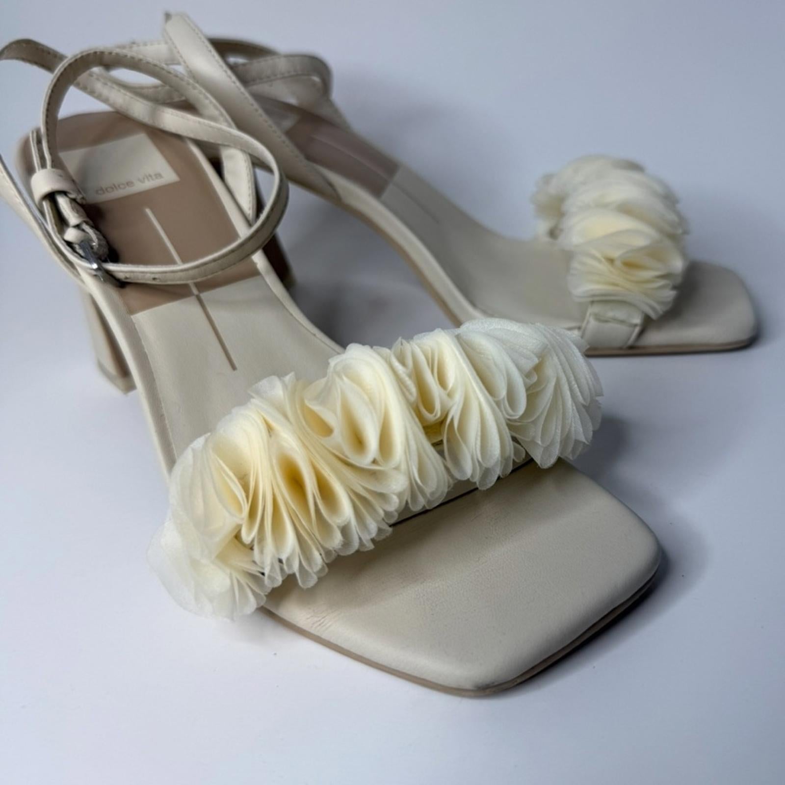 Dolce Vita Ieasha Sandals
