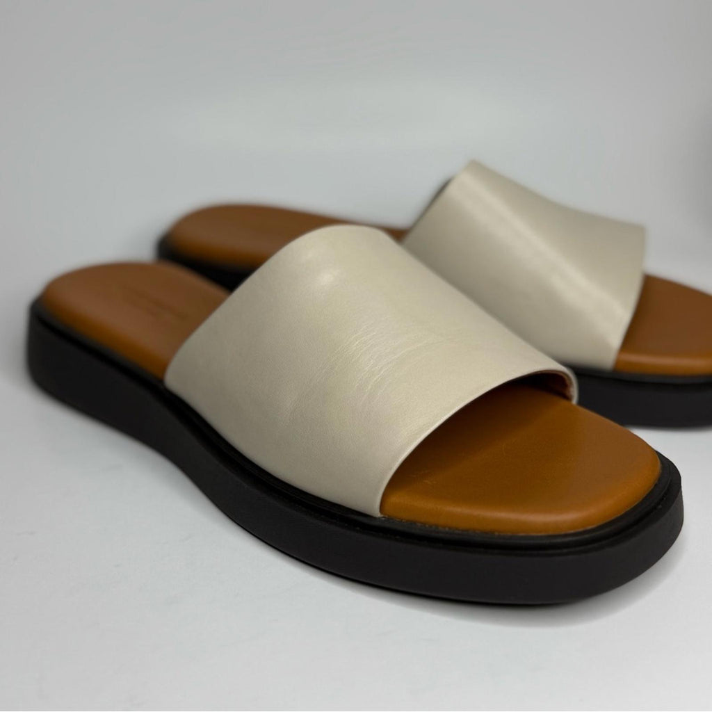 Vagabond Shoemakers Connie Slides
