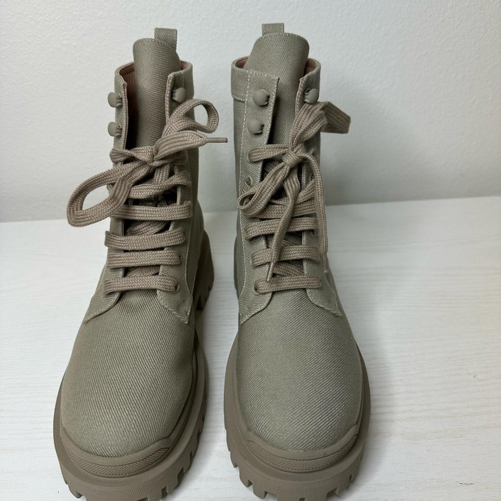 Ilio Smeraldo X Elizabeth Sulcer Combat Boots