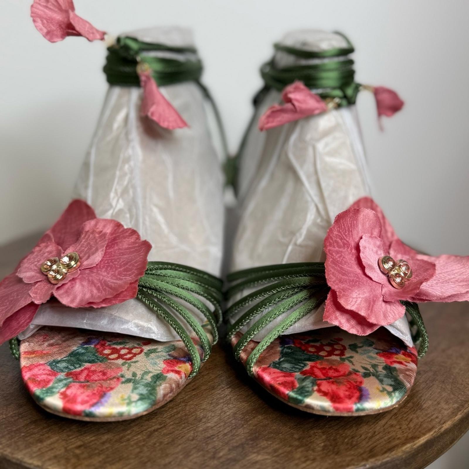 Sam Edelman Carla Sandal