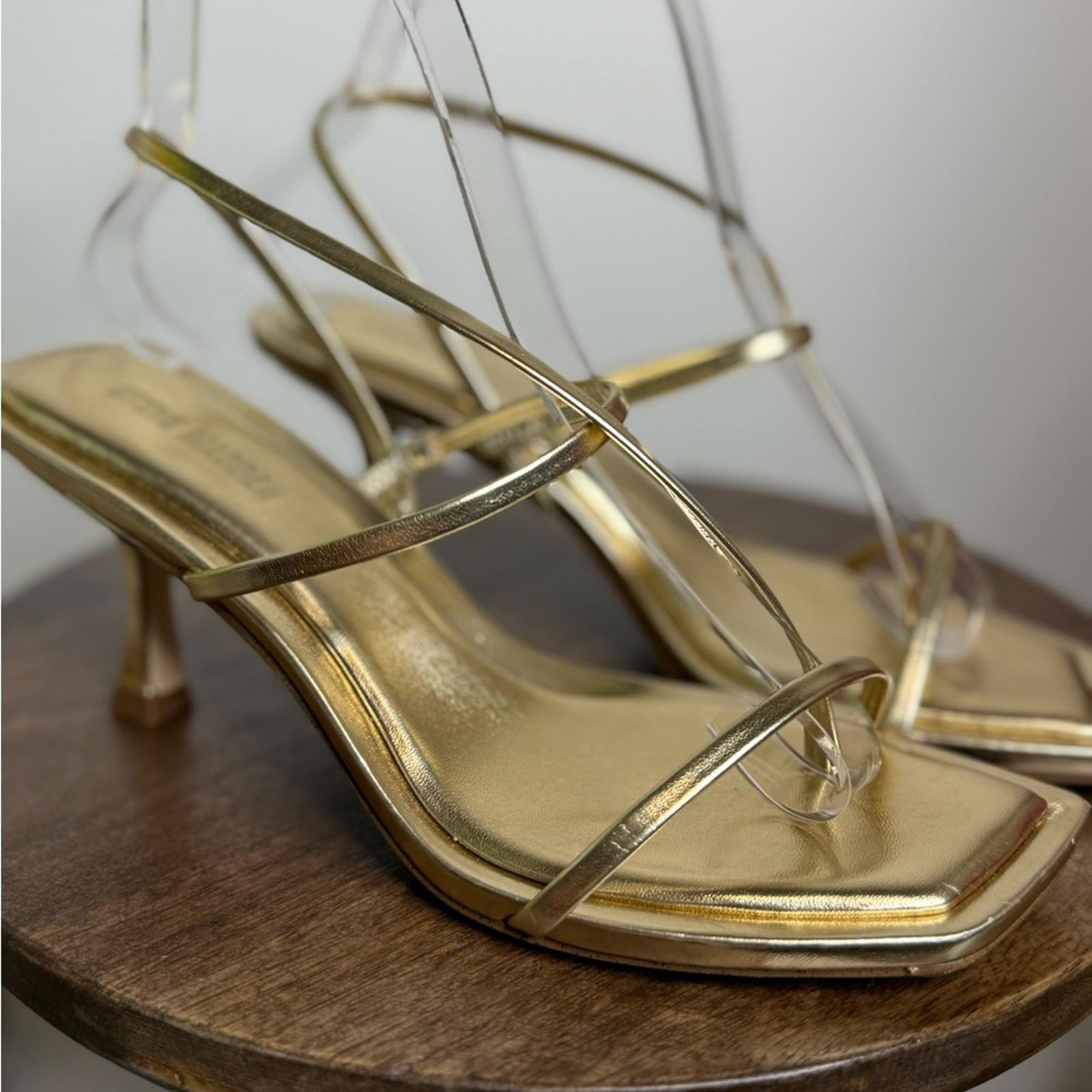 Steve Madden Locke Heel